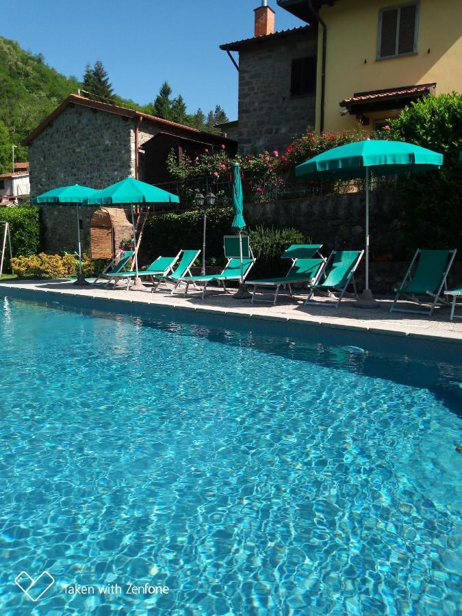 Piazza al Serchio Agriturismo Ristoro Del Cavaliereヴィラ エクステリア 写真