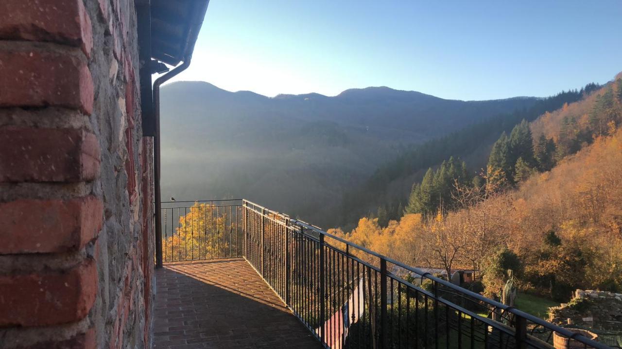 Piazza al Serchio Agriturismo Ristoro Del Cavaliereヴィラ エクステリア 写真